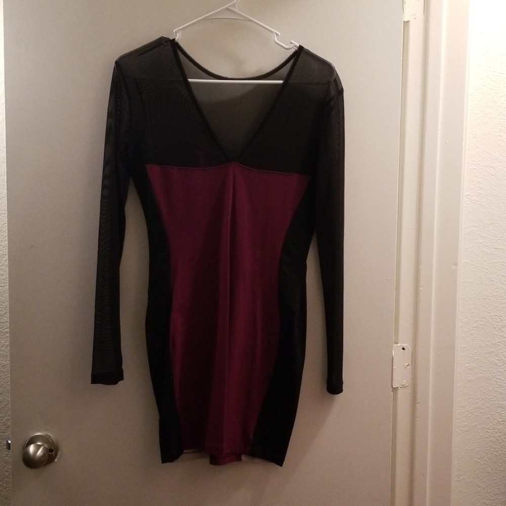 Dress - Picture 2 of 2